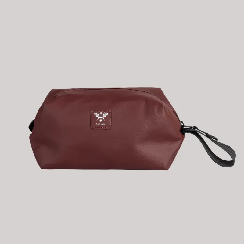 Oxford & Cambridge Earth Red lined Wash Bag Brentford Jersey Collection - Shop Football Kits & Shoes